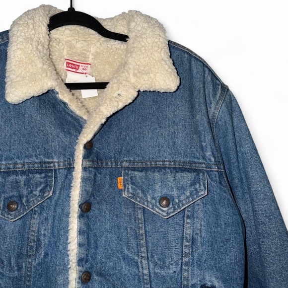 Vintage 70s/80s Levi’s orange tab sherpa lined denim trucker jacket size 46